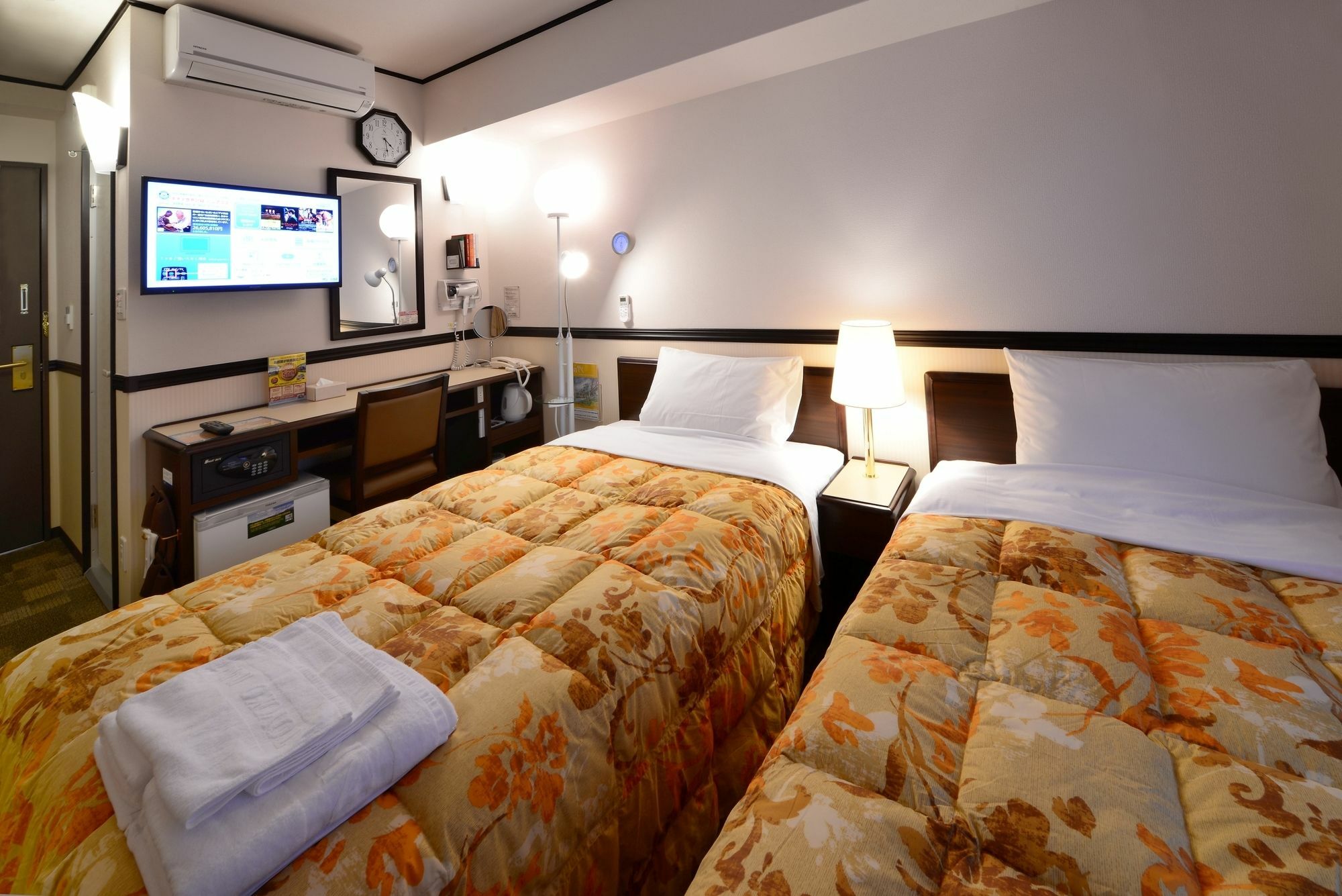 Toyoko Inn Sendai-Eki Nishi-Guchi Chuo Exterior photo